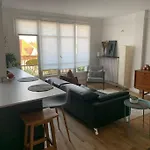 Apartment Convenience & Charm With A View