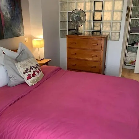 Apartment Convenience & Charm With A View